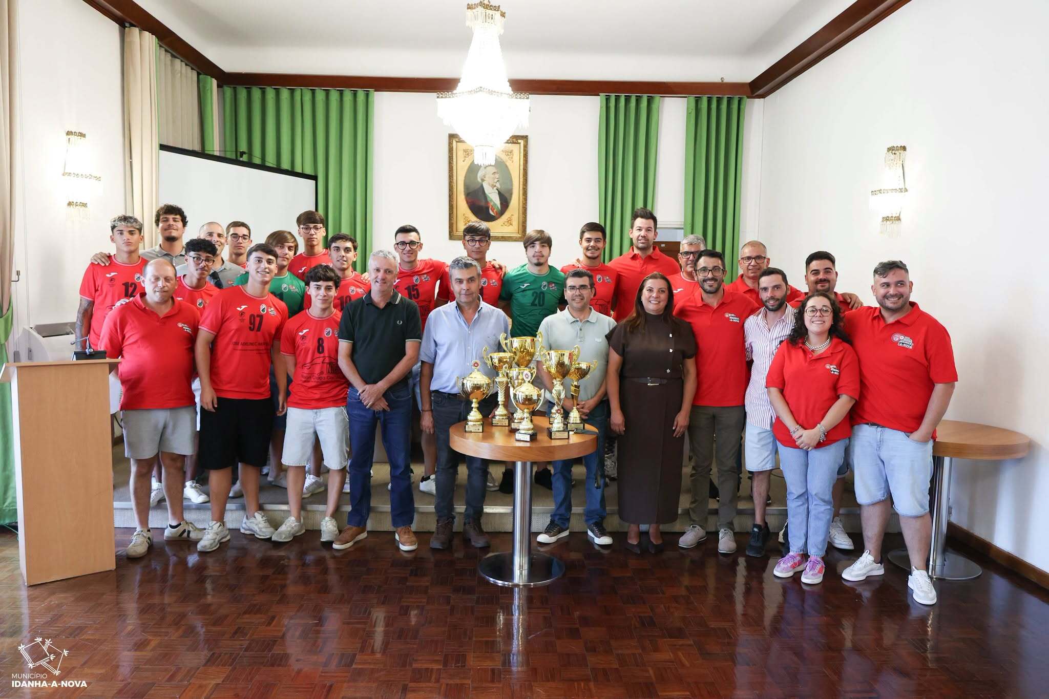 Foto Casa Do Benfica Idanha A Nova